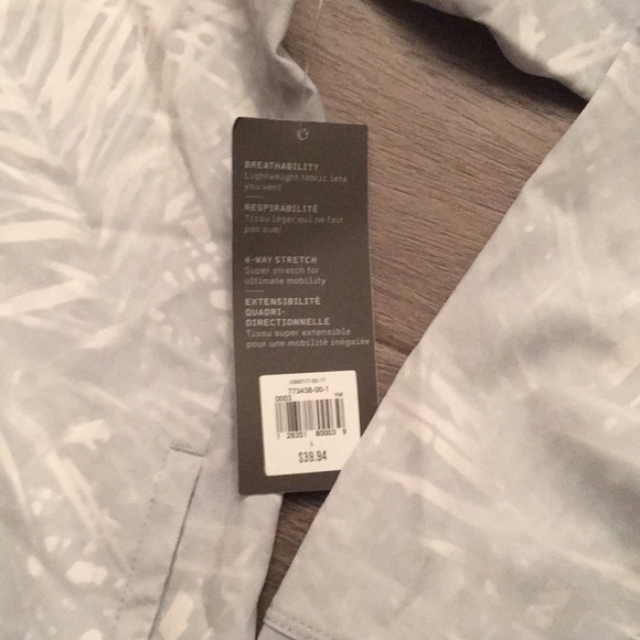 Brand new old navy active jacket - Picture 5 of 7